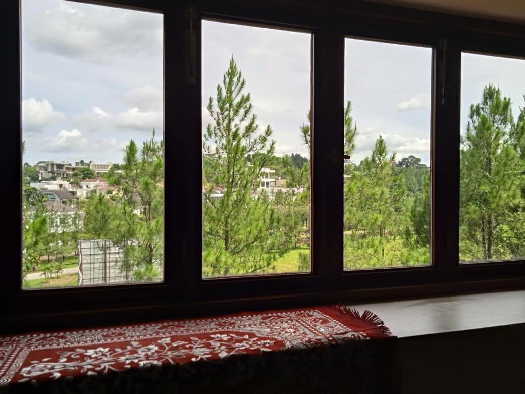 Villa Gathering Yuni Syahla Citaringgul Екстер'єр фото