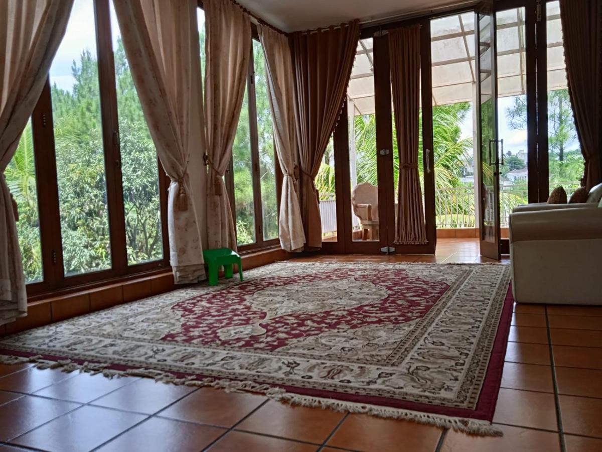 Villa Gathering Yuni Syahla Citaringgul Екстер'єр фото
